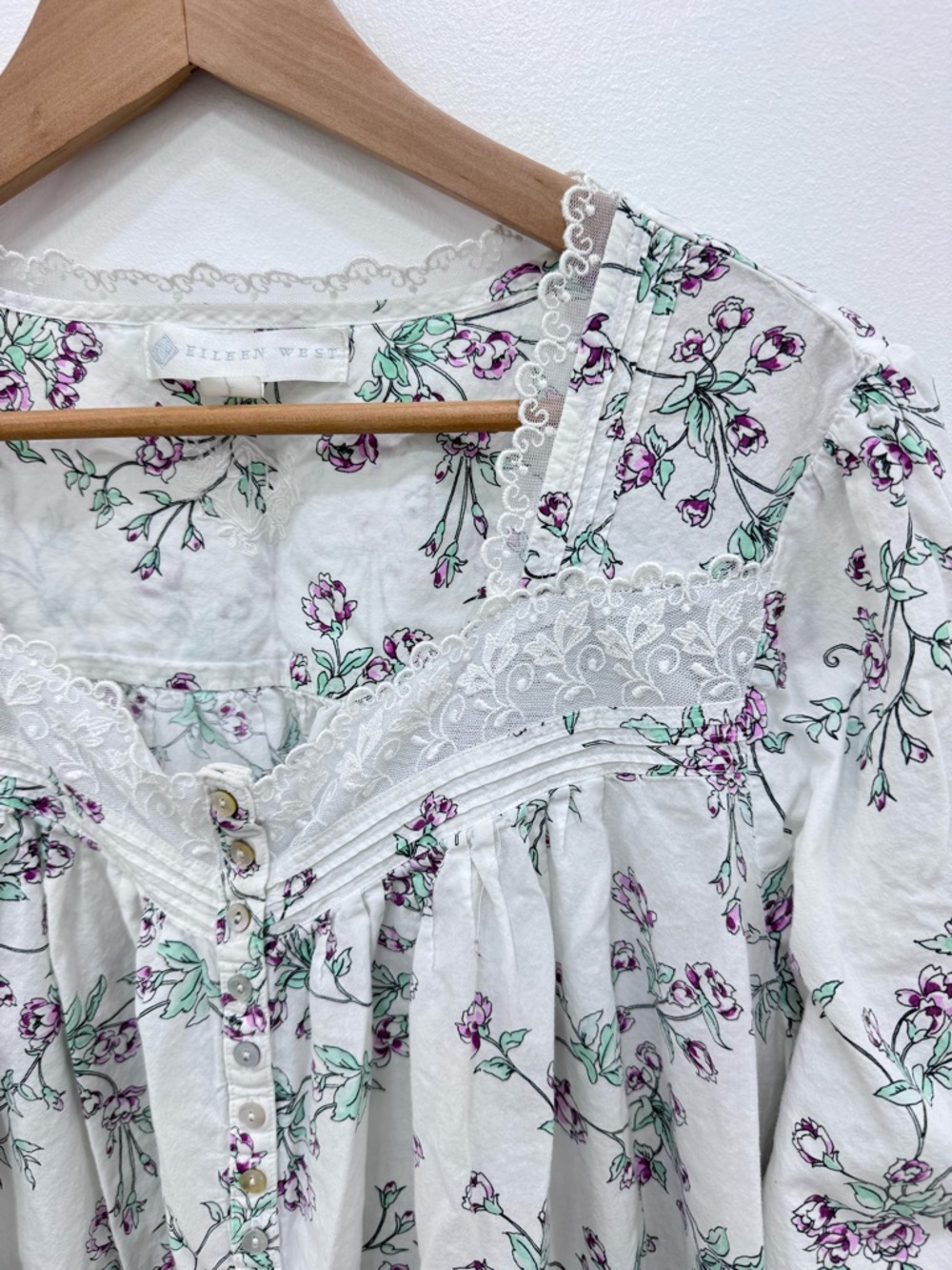 Vintage Eileen West Floral Print Purple Green Puff Sleeve Ruffle Hem Nightgown